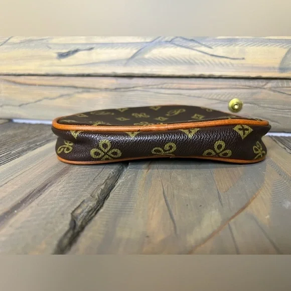 Small Change purse/Makeup bag - Picture 4 of 5